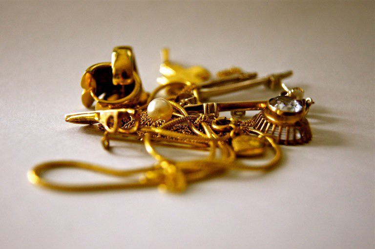 How to tell if gold is real
