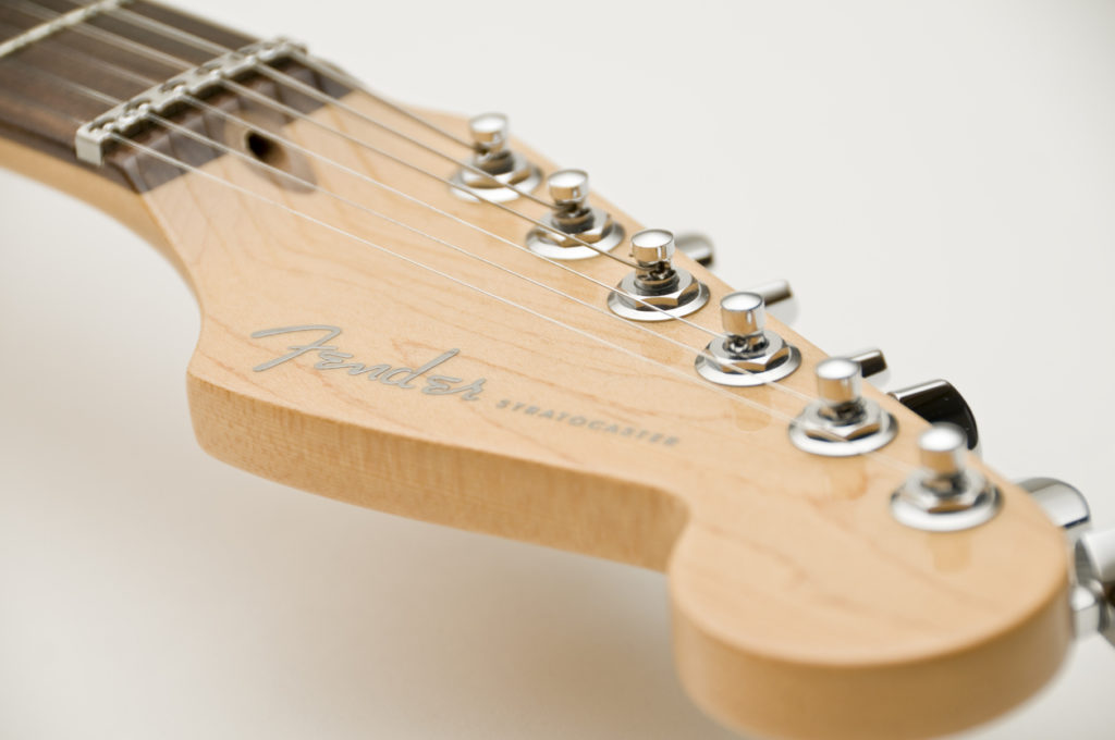 pawn shops for musical instruments Fender Guitar